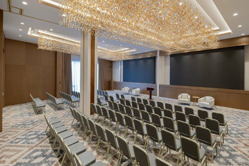 Гостиница DoubleTree by Hilton Tashkent в Ташкенте