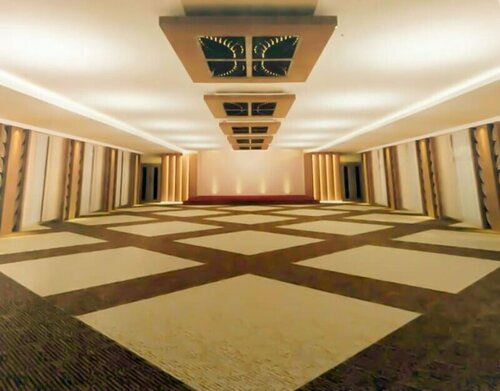 Гостиница Java Lotus Hotel Jember в Джембере