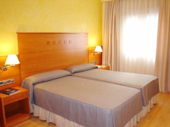 Фото Hotel Cervantes