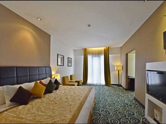 Фото Golden Flower Hotel Bandung