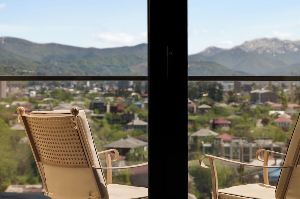 Фото La Quinta by Wyndham Batumi