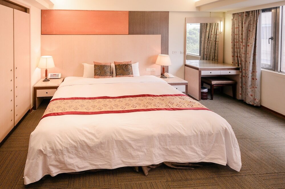 Фото Waugh Den Hotel