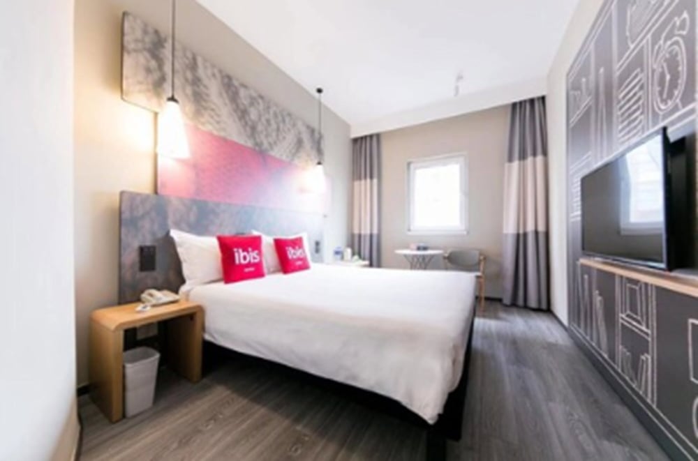 Фото Ibis Shanghai Chengshan Road