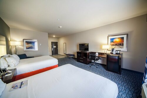 Гостиница Holiday Inn Express & Suites Oklahoma City Southeast - I-35 в Дель Сити