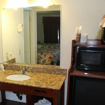 Фото Motel 6 Fresno, Ca