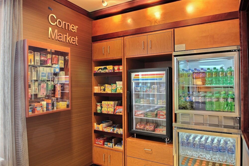 Фото Fairfield Inn & Suites by Marriott Milwaukee Airport