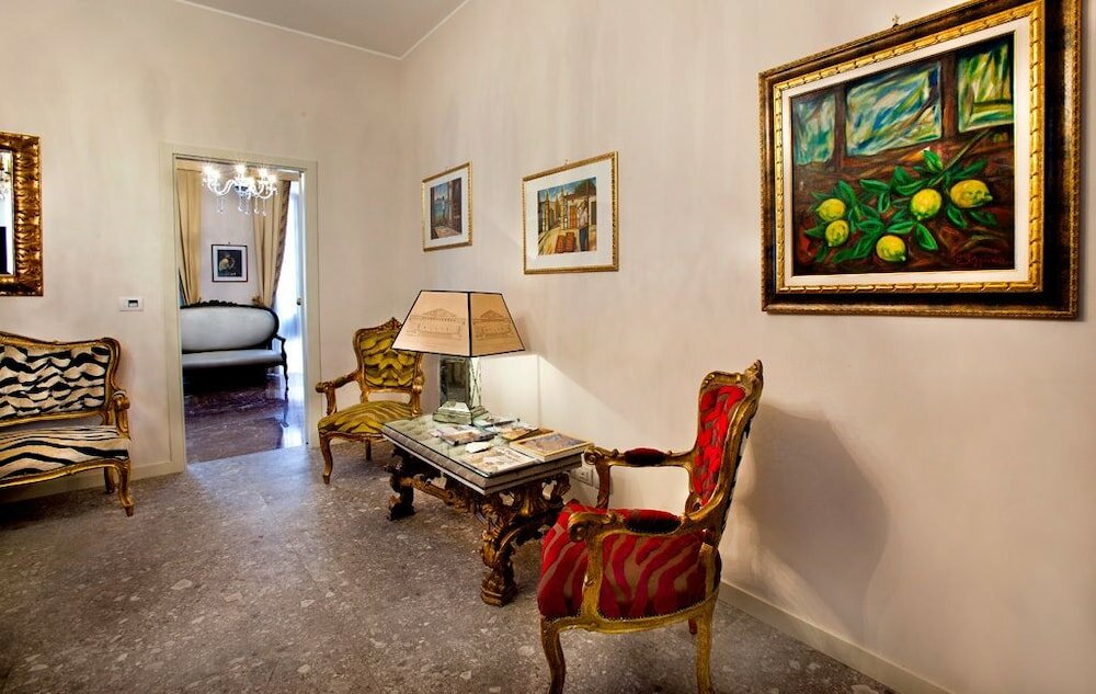 Фото Porta Di Mezzo Luxury B&b