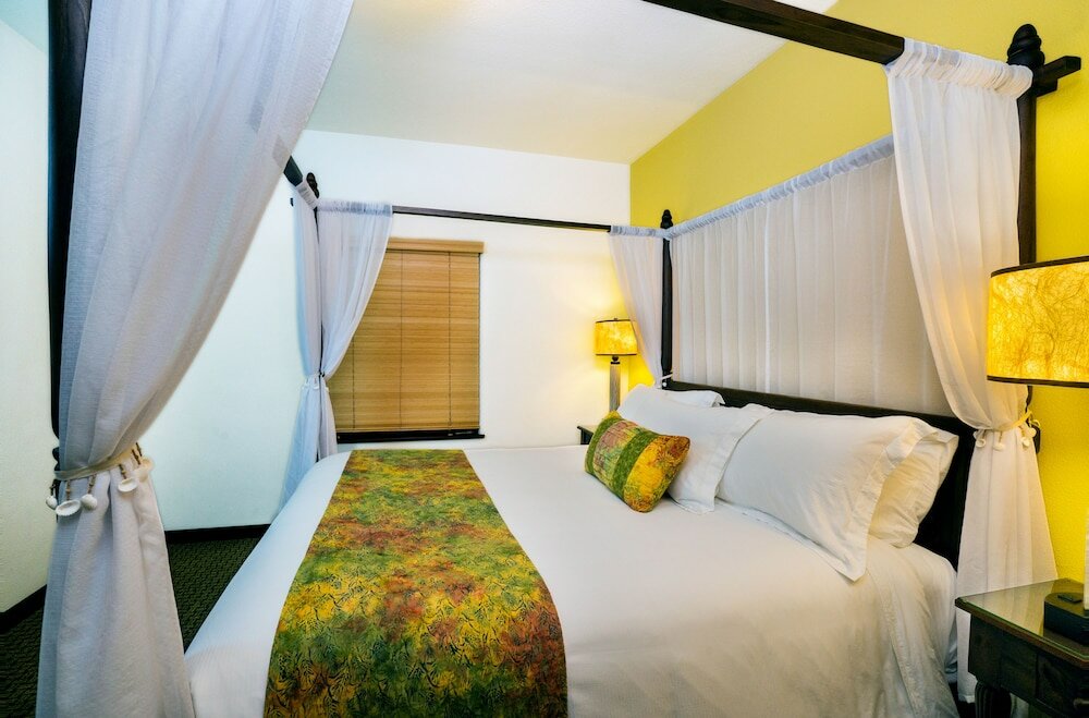 Фото Pantai Inn