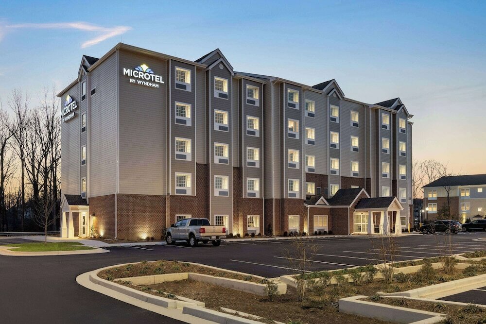 Фото Microtel Inn & Suites by Wyndham Gambrills