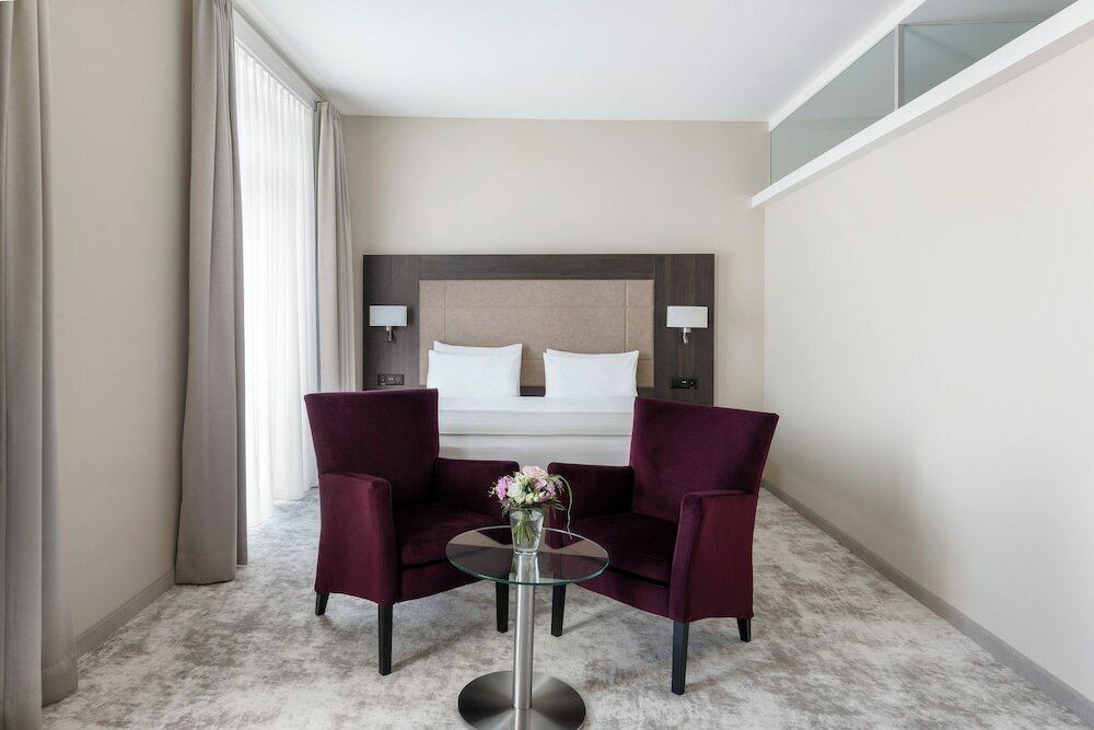 Фото Grand Hotel Europe