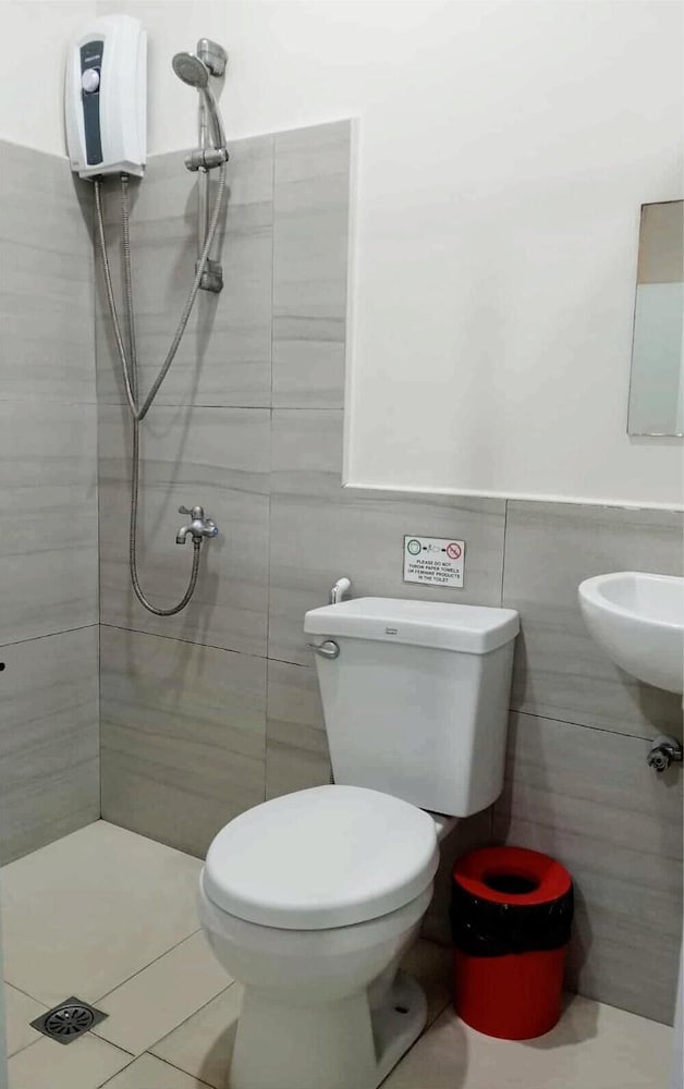 Фото Sulit Budget Hotel