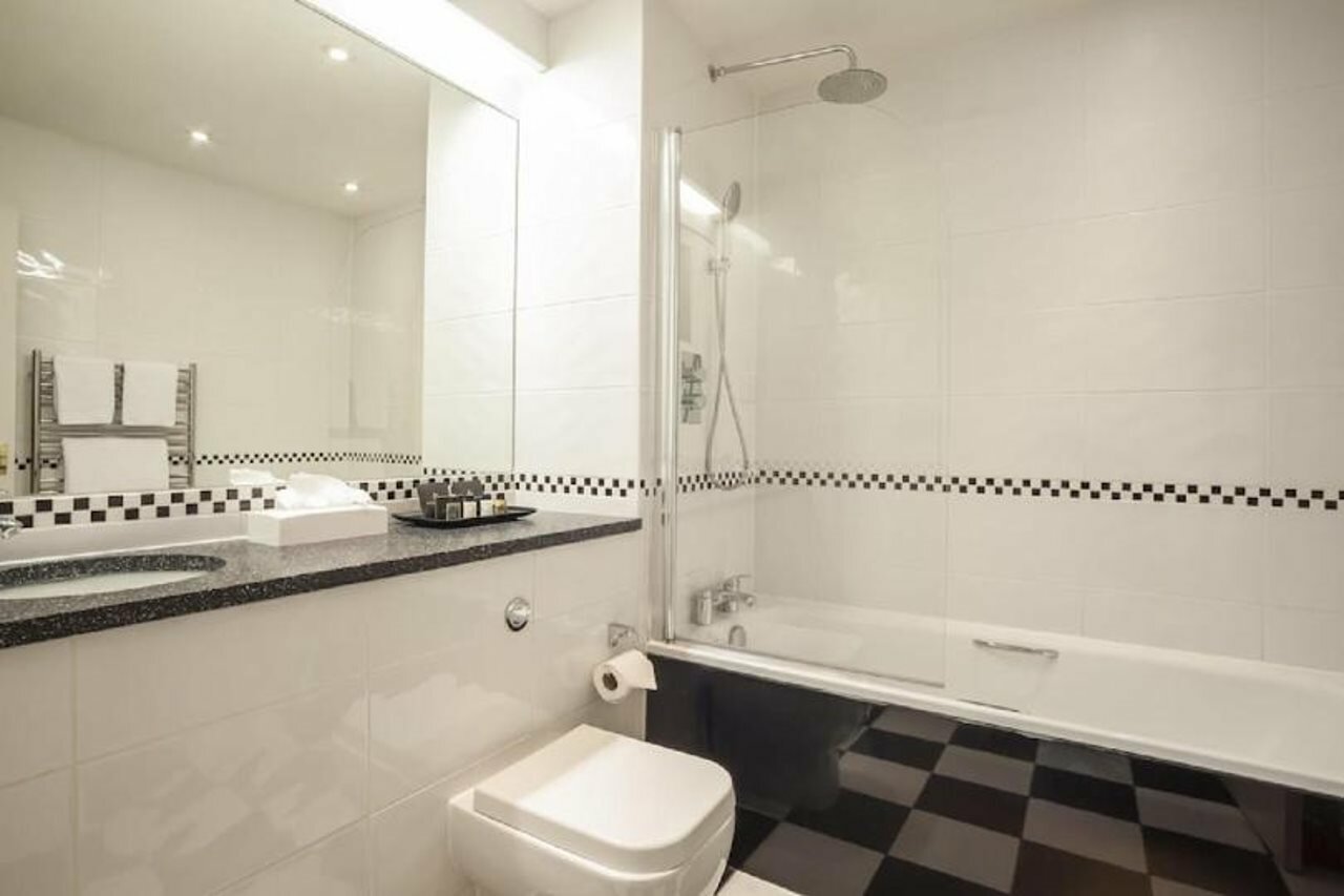 Фото The Roseate Villa Bath