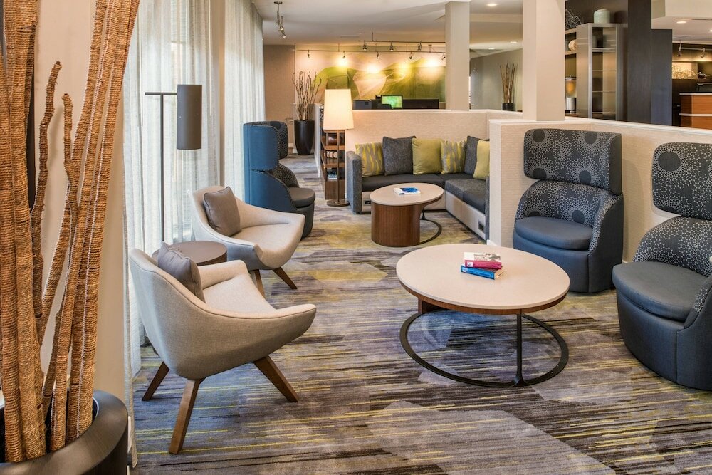 Фото Courtyard by Marriott Seattle Southcenter