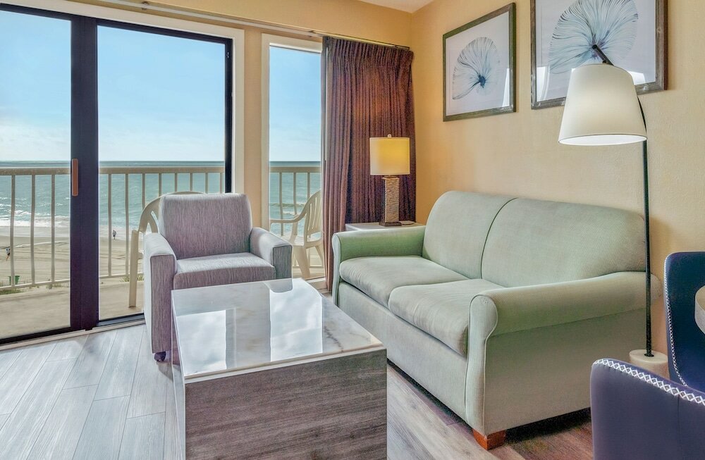 Фото The Caravelle Resort