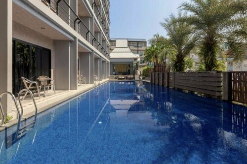 Хостел Ang Mor Lao Poshtel - Adults Only на Пхукете