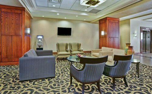 Гостиница Newmarket Hotel & Suites в Ньюмаркете