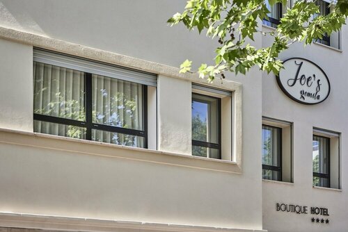 Гостиница Joe's Gomila Hotel на Балеарских островах