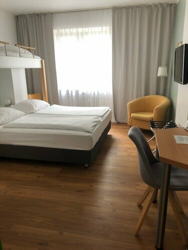 Guestified Ayuna Hotel