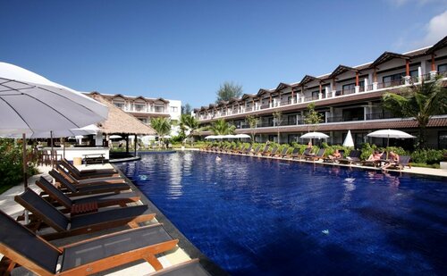 Sunwing Kamala Beach