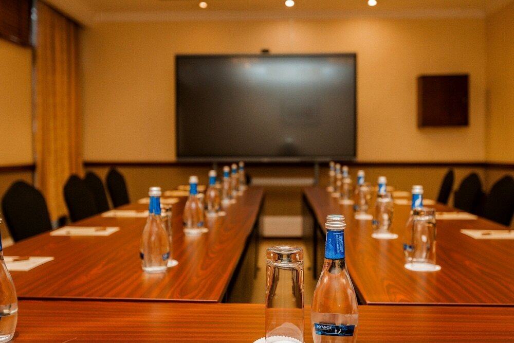 Фото Kigali Serena Hotel