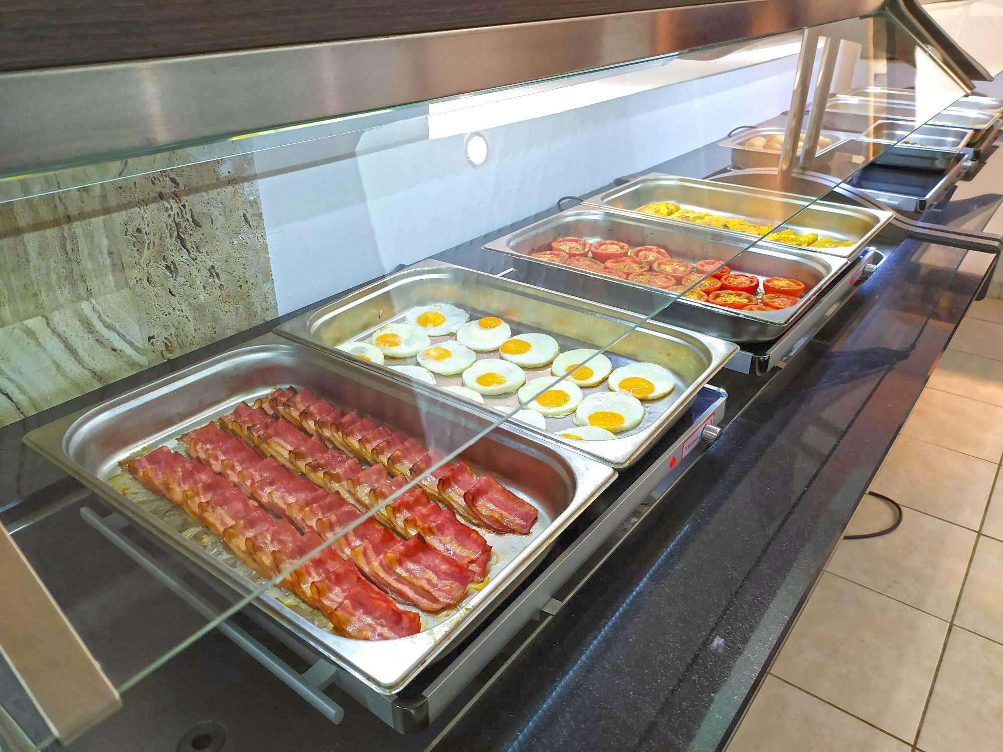 Фото Silver Beach Hotel