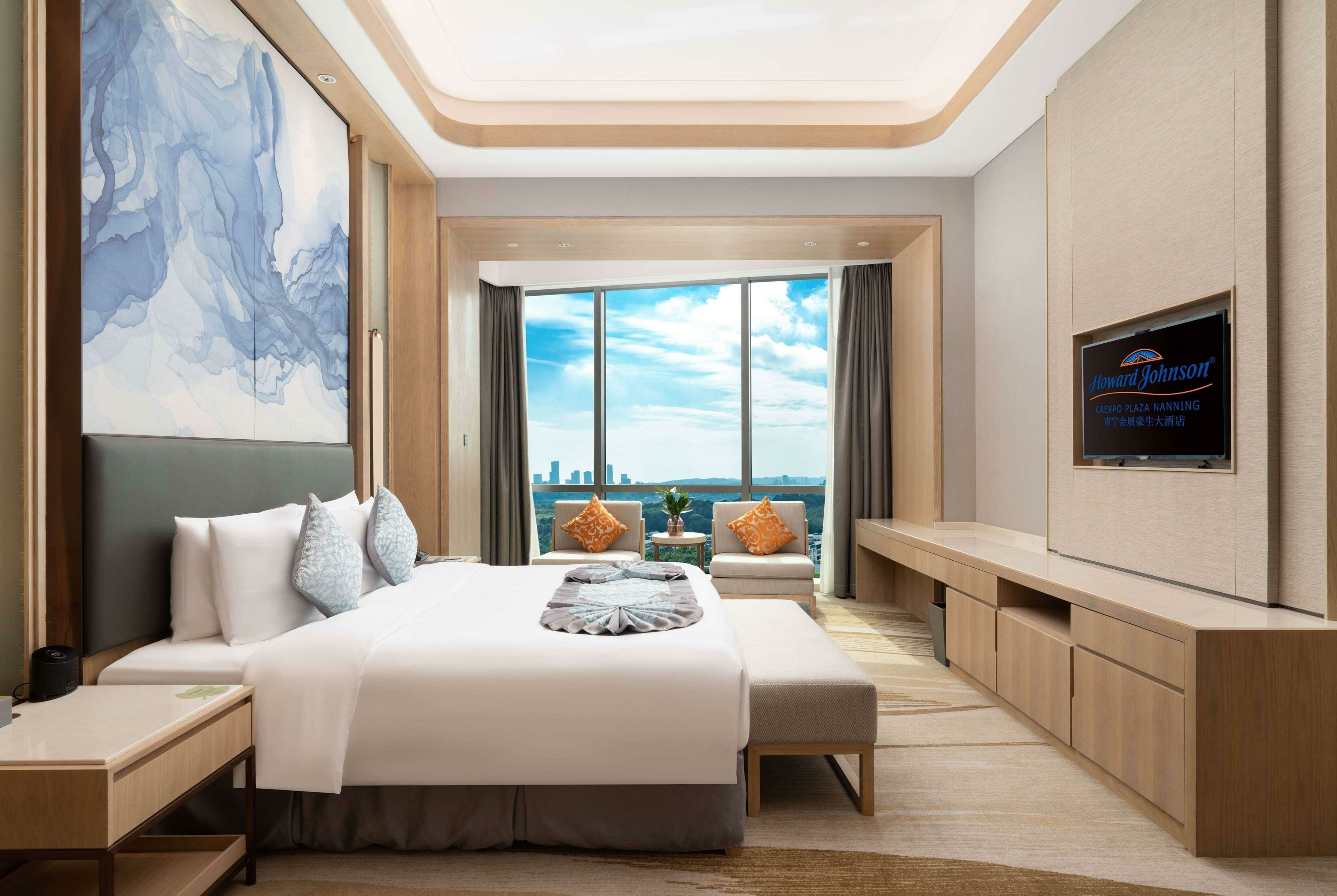 Фото Howard Johnson Caexpo Plaza Nanning