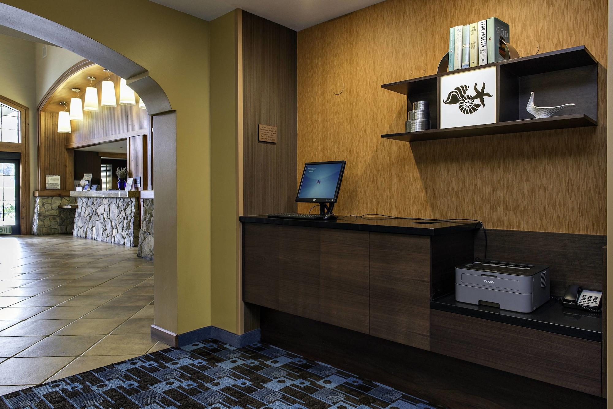 Фото Fairfield Inn & Suites Santa Rosa Sebastopol