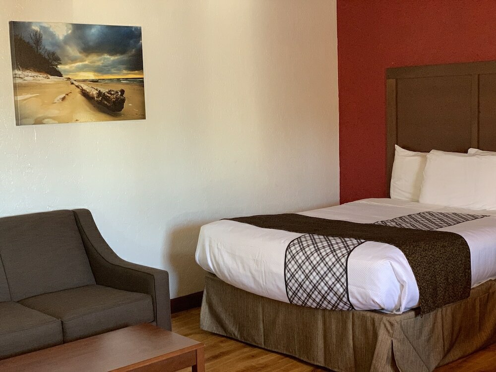 Фото Red Carpet Inn Medford