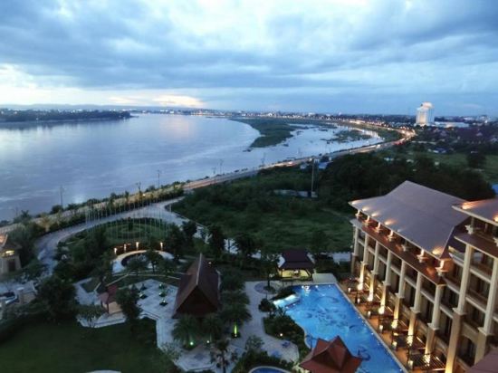 Фото Landmark Mekong Riverside Hotel