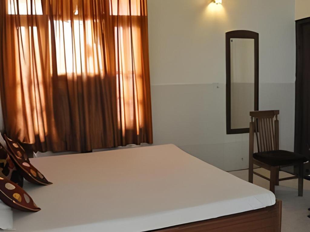 Фото Hotel Surya Palace