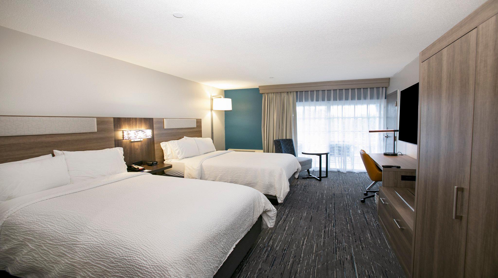 Фото Holiday Inn Express North Palm Beach-Oceanview, an Ihg Hotel