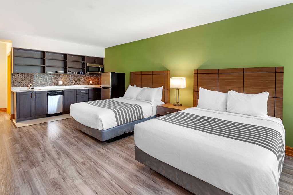 Фото SureStay Plus Hotel by Best Western Kincardine