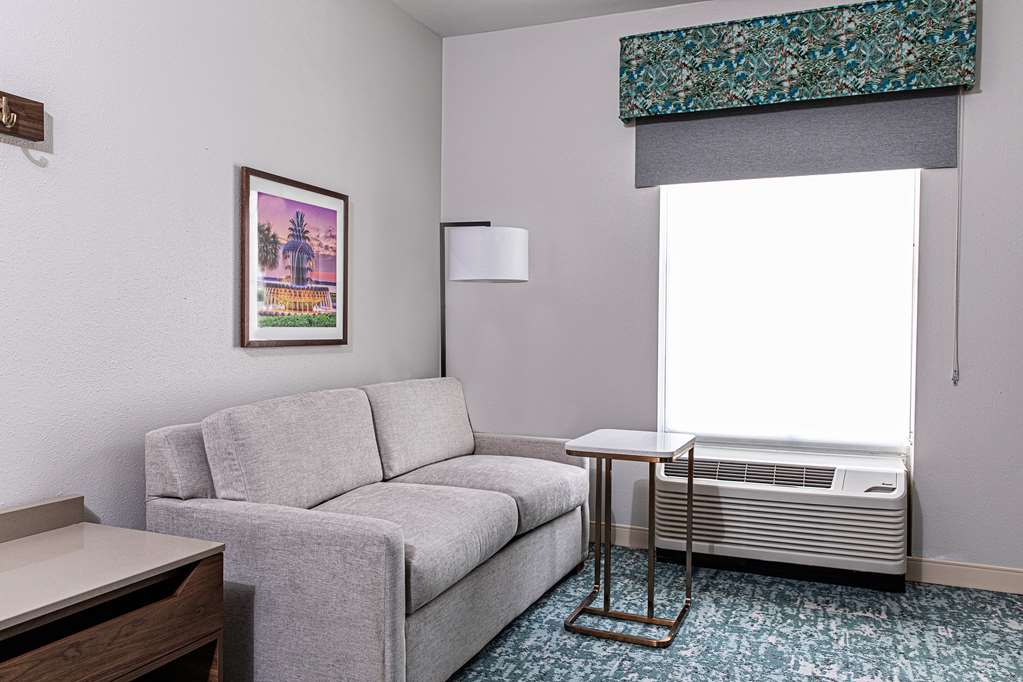 Фото Hampton Inn & Suites Charleston/West Ashley