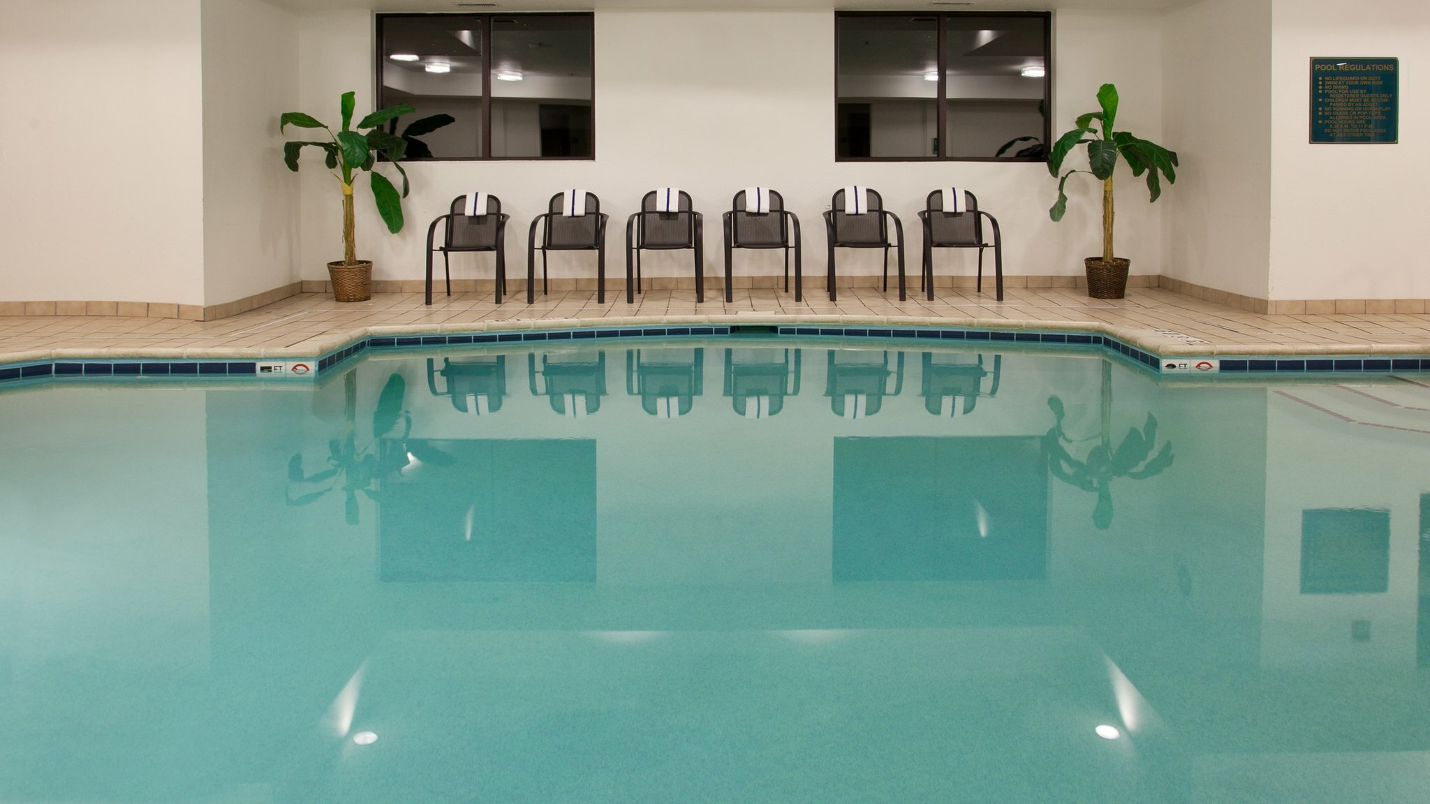 Фото Holiday Inn Express Grove City, an Ihg Hotel