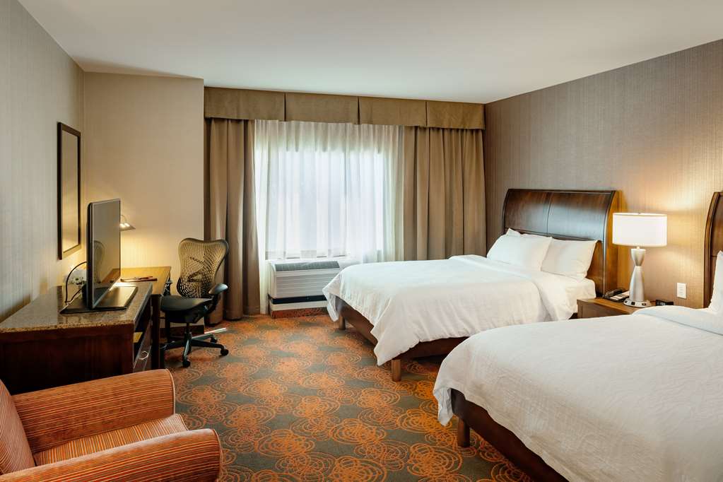 Фото Hilton Garden Inn Seattle Downtown