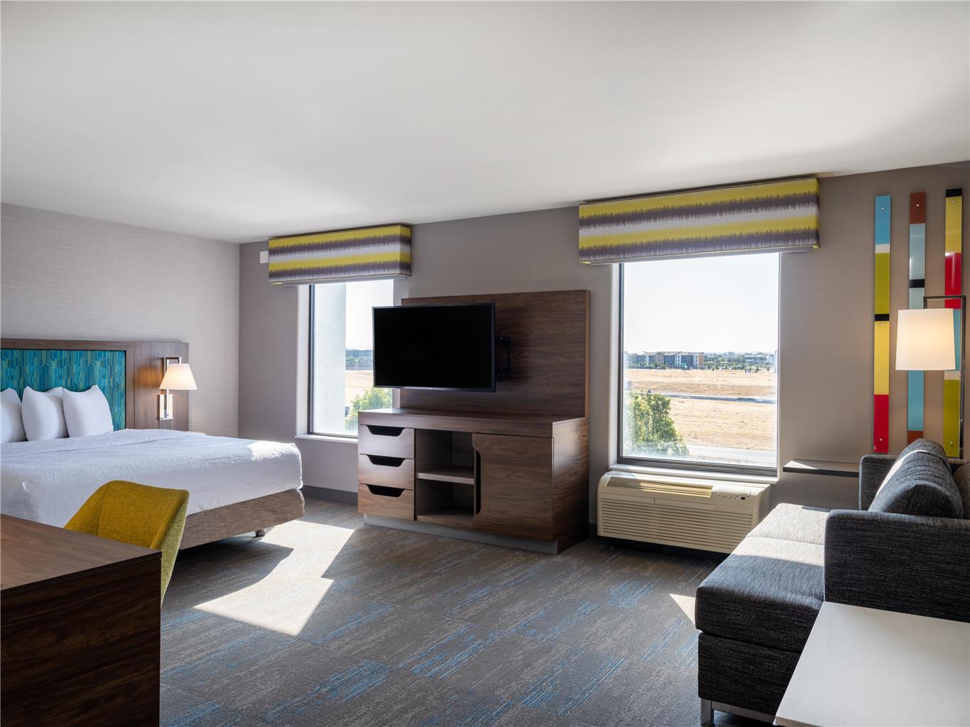 Фото Hampton Inn & Suites Boise-Meridian