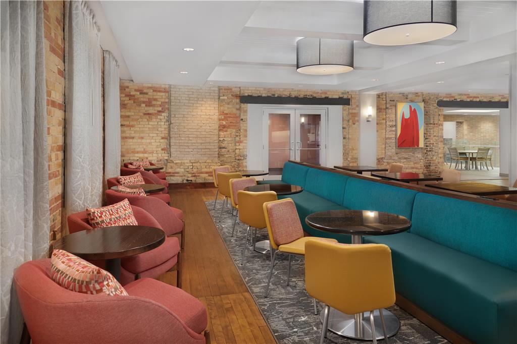 Фото Homewood Suites by Hilton Grand Rapids Downtown