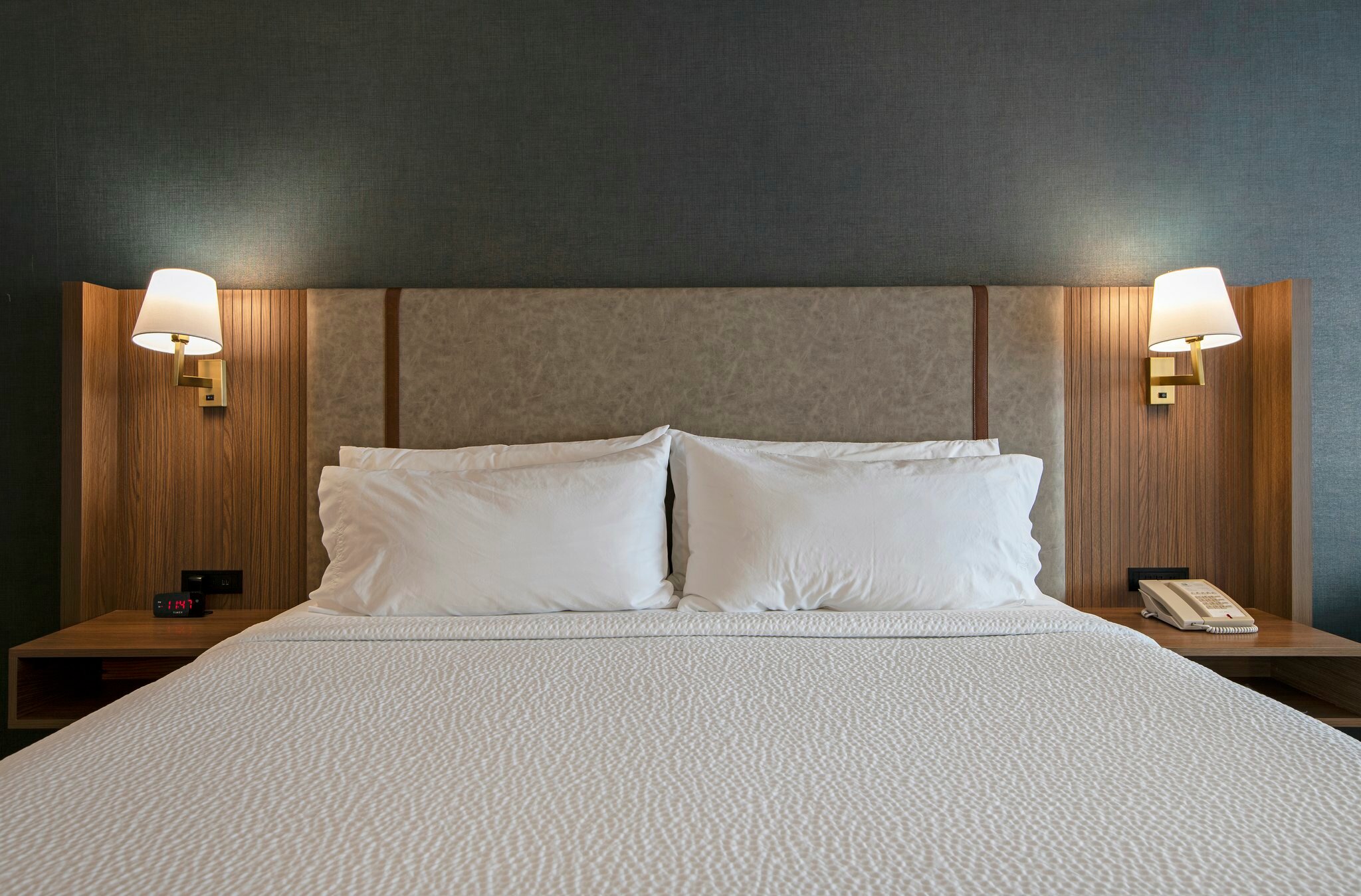 Фото Holiday Inn Hotel and Suites-Kamloops