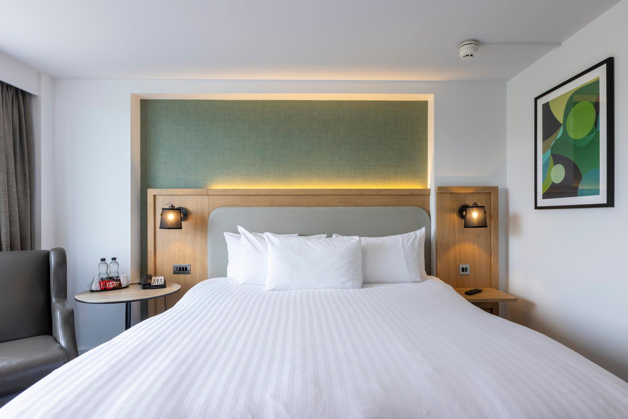 Фото Holiday Inn Milton Keynes - Central, an Ihg Hotel