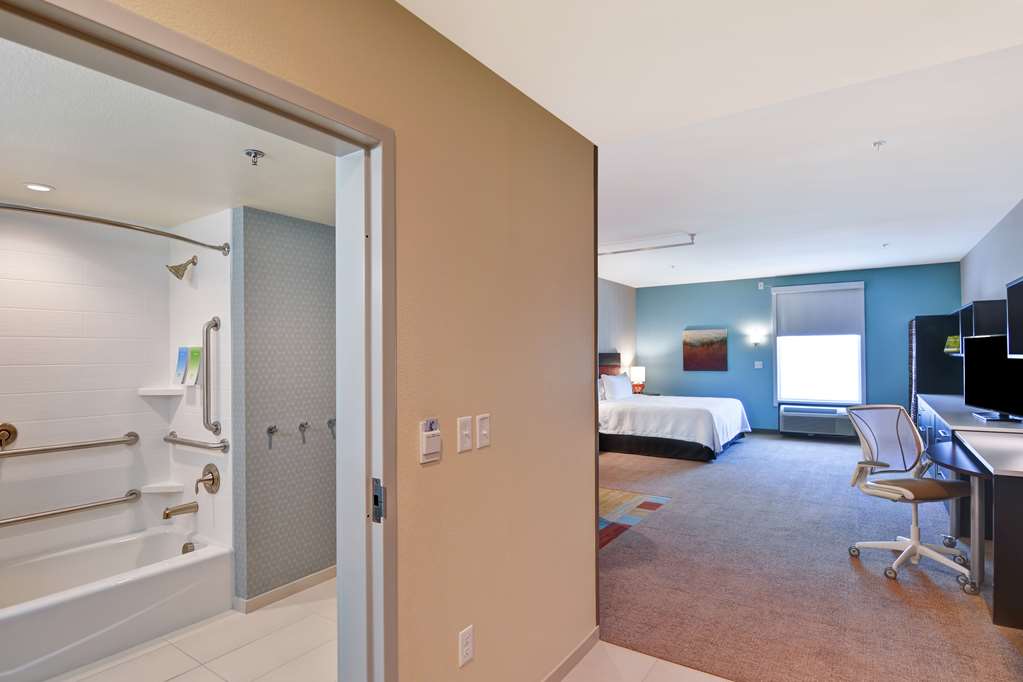 Фото Home2 Suites by Hilton Las Vegas Strip South