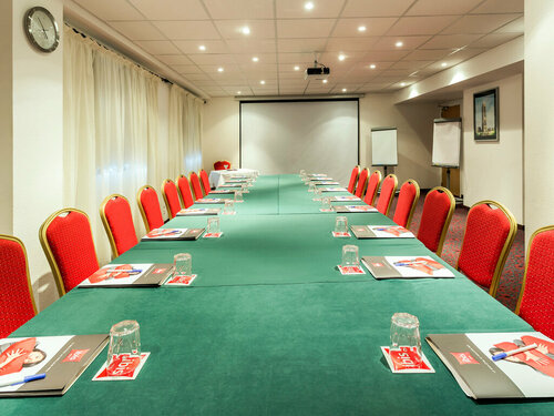 Гостиница Ibis Tlemcen в Тлемсене