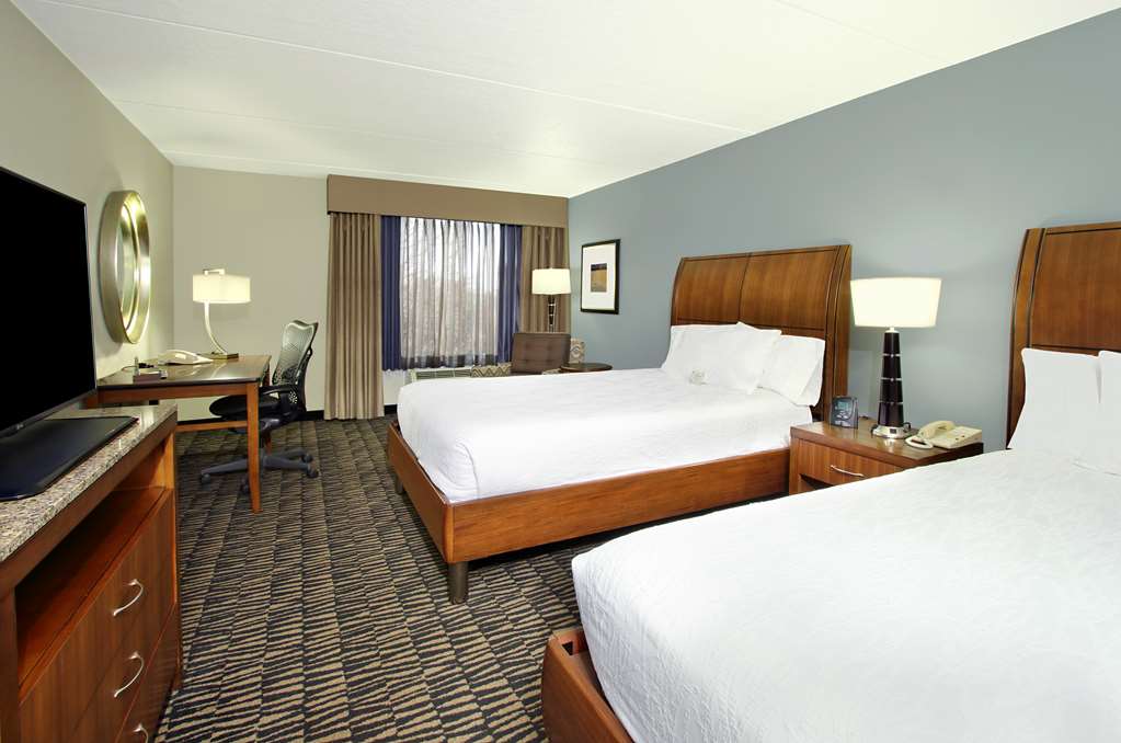 Фото Hilton Garden Inn Austin Nw/Arboretum