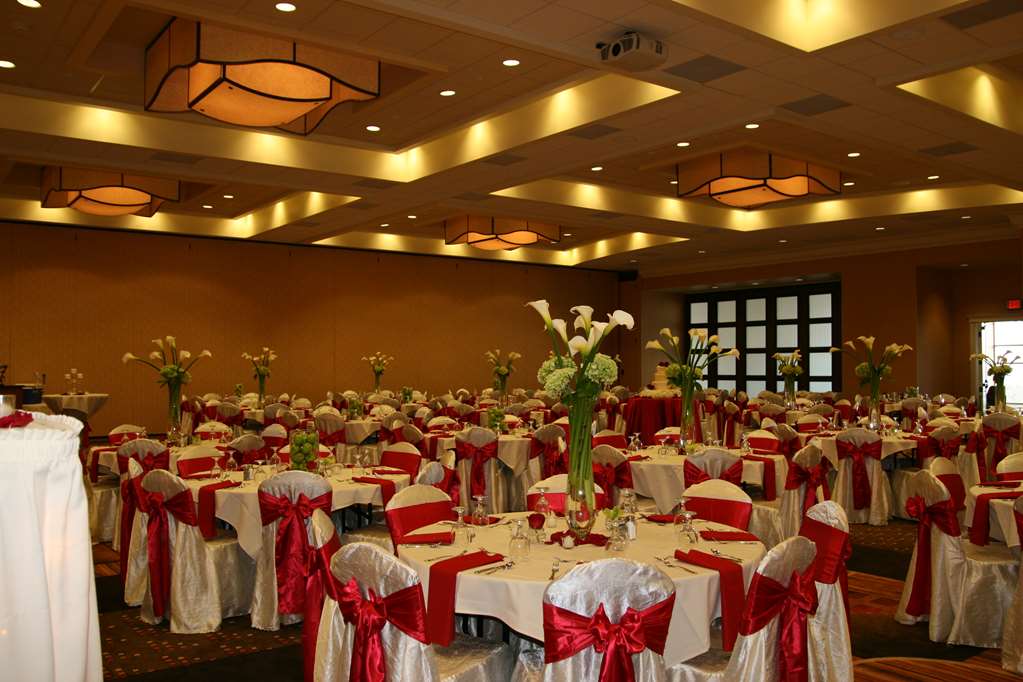 Фото Hampton Inn & Suites Aberdeen