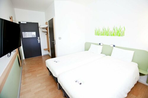 Гостиница Ibis budget Sarrebourg Buhl в Сарбуре-Шато-Сален