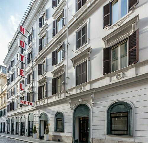 Гостиница Raeli Hotel Noto в Италии