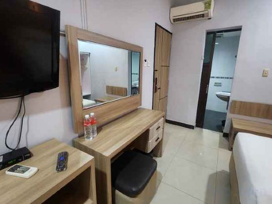 Фото Hotel Celebes