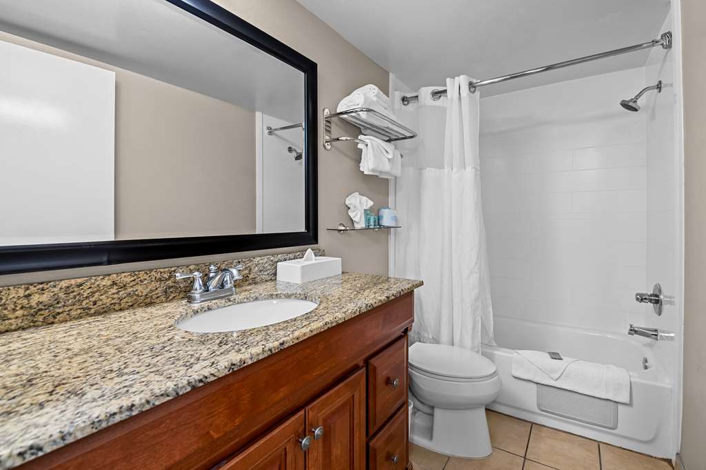 Фото Best Western Los Alamitos Inn & Suites
