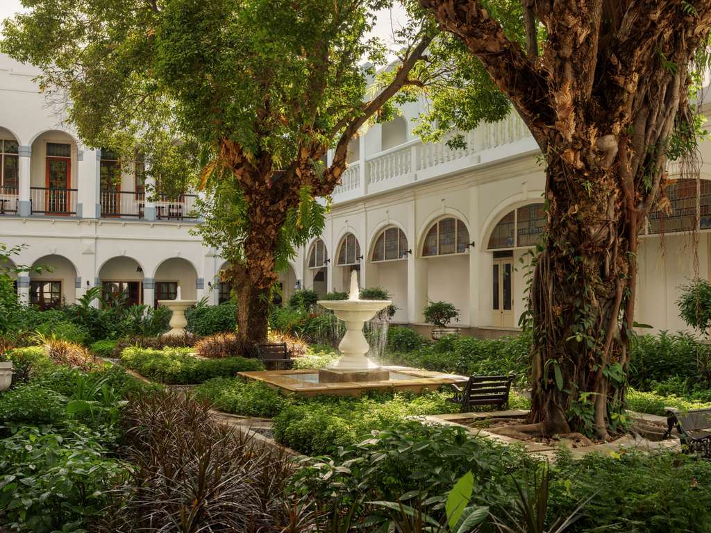 Фото Hotel Majapahit Surabaya - MGallery