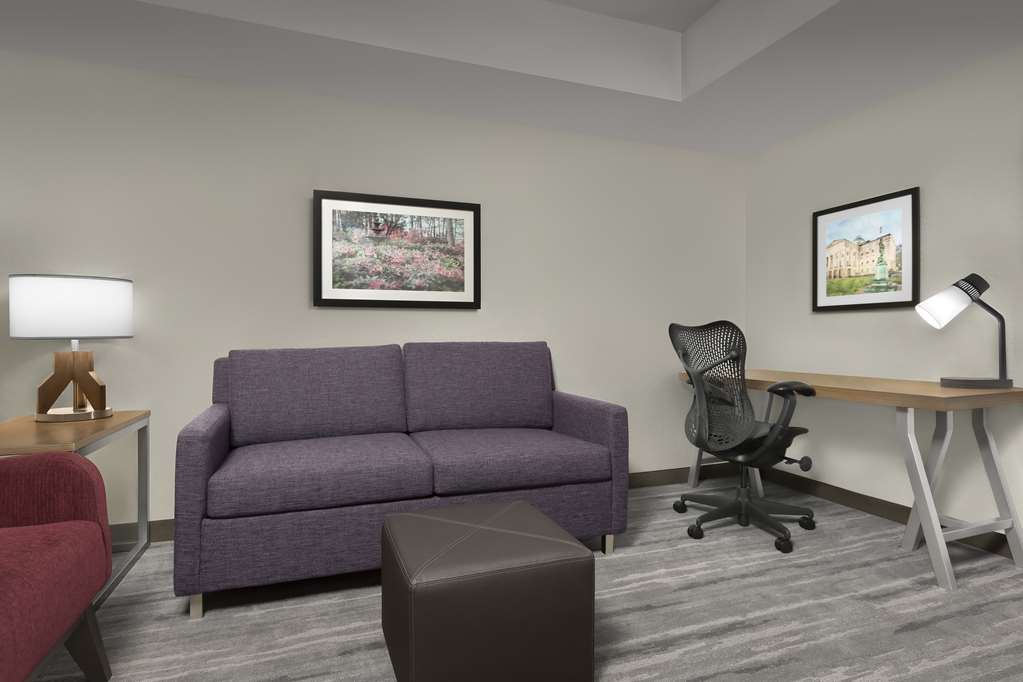 Фото Hilton Garden Inn Raleigh Capital Blvd I-540