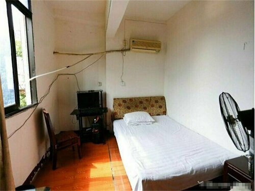 Гостиница Zhanqian Hostel в Мяньяне